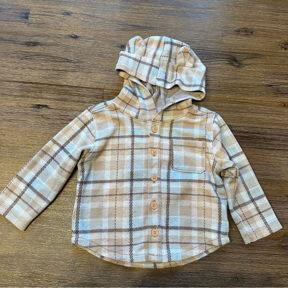 3/20$ Old Navy Tan Plaid Hooded Baby Button Down Shirt size 12-18 months